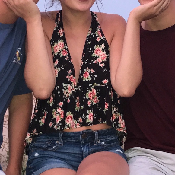 Floral tank - Picture 5 of 5